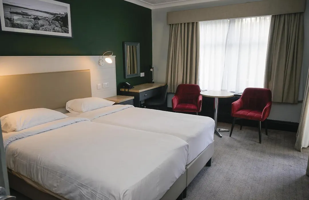 Park Inn By Radisson Bournemouth-1